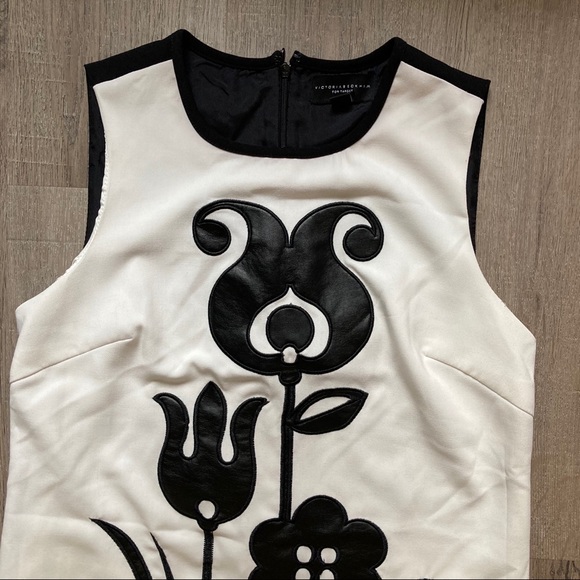 Victoria Beckham dress - Picture 6 of 10